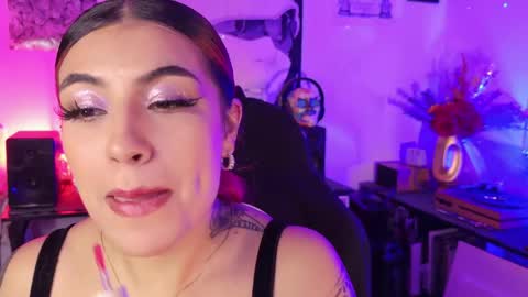   online show from May 2026 12:40:02 AM