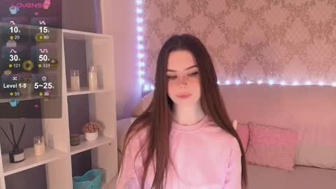 Mia online show from March 2026 03:54:02 AM