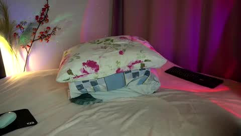 Vicky my another account here - desperate clit online show from March 2025 03:39:01 PM