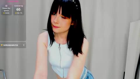 Snapshot of honeey_beee chatting on September 2025 07:19:02 PM May online show from September 2025 07:19:02 PM