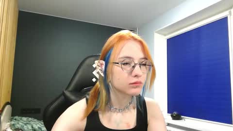 Honelints boyblonde hair AsterMIntfemboybrown hair online show from December 2024 12:07:02 PM