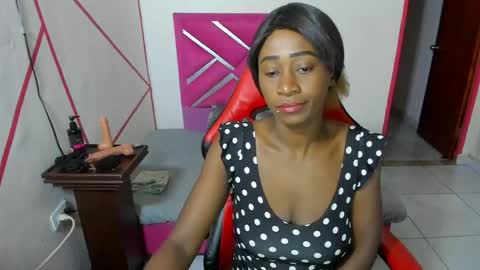 Snapshot of honey_channe chatting on April 2026 08:20:01 AM honey_channe online show from April 2026 08:20:01 AM