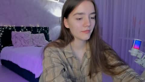 Chantal online show from September 2025 05:18:02 PM