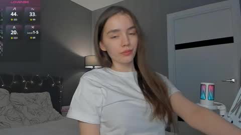 Chantal online show from March 2026 07:33:01 PM