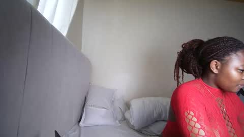 Snapshot of honey_drop1 chatting on June 2026 11:43:01 AM honey drop online show from June 2026 11:43:01 AM