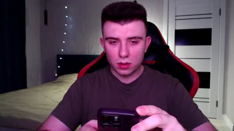 Wolfy online show from January 2025 08:52:02 PM