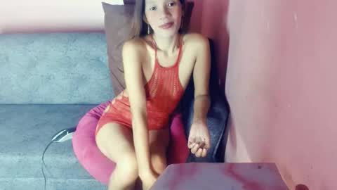 Snapshot of honey_mollyxx chatting on October 2025 02:11:01 AM honey_mollyxx online show from October 2025 02:11:01 AM