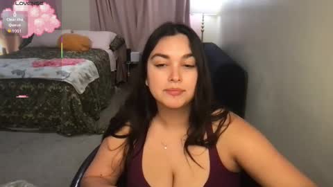 Tia online show from September 2025 11:05:02 PM