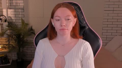 honeyautumn online show from December 2024 11:51:01 PM