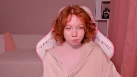 honeyautumn online show from January 2025 03:39:01 AM