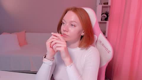 honeyautumn online show from March 2025 06:37:01 AM