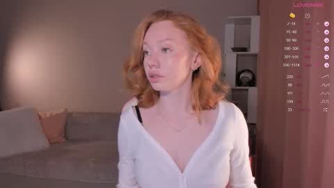 honeyautumn online show from October 2025 11:39:01 PM