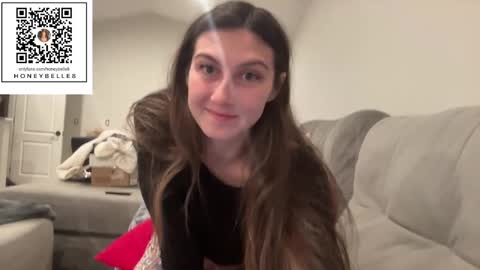 Snapshot of honeybelle8 chatting on January 2025 12:47:01 PM belle brunette online show from January 2025 12:47:01 PM