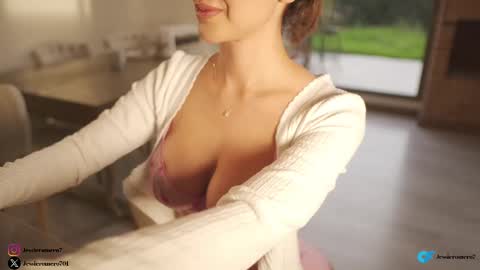 Jessie   online show from February 2025 10:21:02 PM