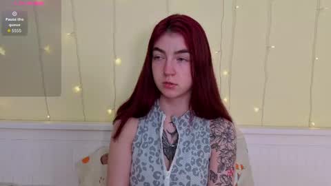 Snapshot of honeykadakia chatting on June 2026 08:44:02 AM Jane online show from June 2026 08:44:02 AM