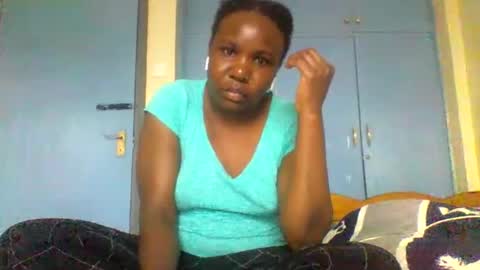 Honeymuny online show from October 2025 10:17:02 AM