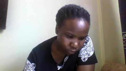 Honeymuny online show from November 2025 12:28:02 PM