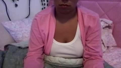 Snapshot of honeyy_89 chatting on April 2026 01:53:01 AM honeyyy89 online show from April 2026 01:53:01 AM