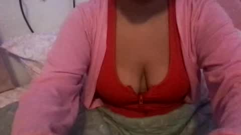 Snapshot of honeyy_89 chatting on April 2026 02:20:01 AM honeyyy89 online show from April 2026 02:20:01 AM
