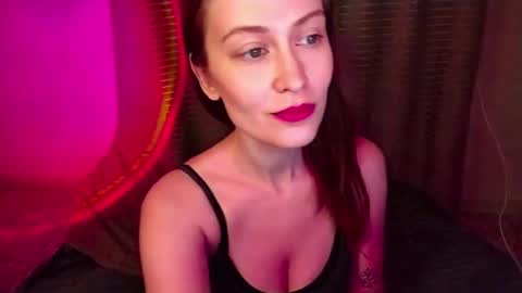 honeyy_bun online show from May 2026 10:45:01 AM