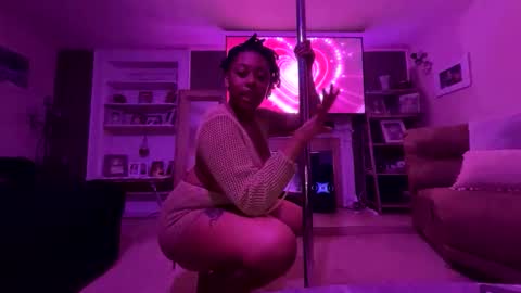 Honey online show from October 2025 02:12:02 AM