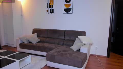 honeyybunnyy69 online show from February 2025 11:20:02 PM