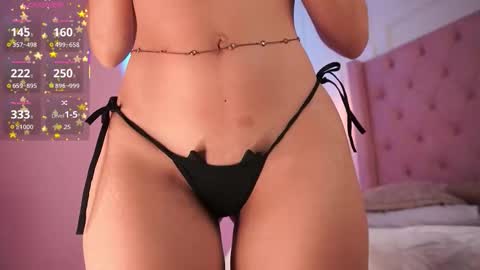 Snapshot of honeyymoonn_ chatting on December 2025 07:32:01 PM Honey Moon Help me to reach 100 thumbs up online show from December 2025 07:32:01 PM