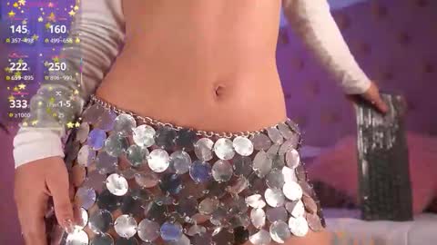 Snapshot of honeyymoonn_ chatting on January 2026 07:19:01 PM Honey Moon Help me to reach 100 thumbs up online show from January 2026 07:19:01 PM