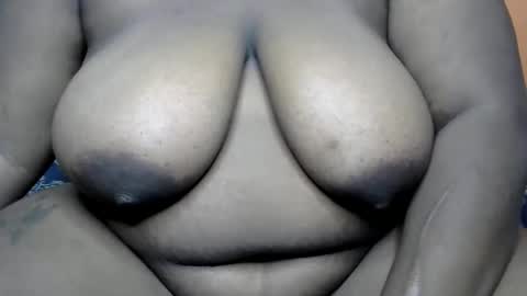Snapshot of honnsex76 chatting on May 2026 07:55:02 PM honnsex76 online show from May 2026 07:55:02 PM
