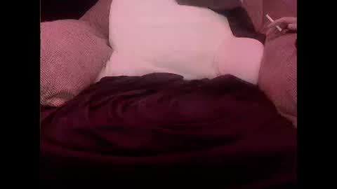 Snapshot of hopps28 chatting on February 2025 02:40:02 AM hopps28 online show from February 2025 02:40:02 AM