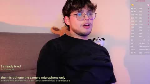 Eduardo online show from April 2026 10:01:02 PM