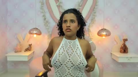 Snapshot of horny_curlss chatting on May 2026 03:35:02 AM Horny Curls online show from May 2026 03:35:02 AM