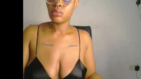 Snapshot of horny_ebonygirl_ chatting on February 2026 04:49:02 AM horny_ebonygirl_ online show from February 2026 04:49:02 AM