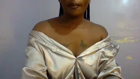 Snapshot of horny_hearts chatting on June 2026 09:22:02 AM phanice online show from June 2026 09:22:02 AM