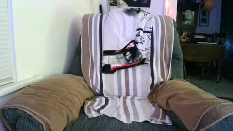 Snapshot of horny_willing_ready chatting on September 2025 03:22:01 AM Horny Willing Ready online show from September 2025 03:22:01 AM