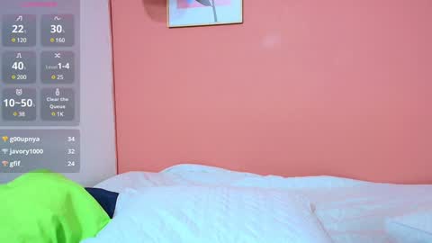 Khloe  online show from January 2025 10:34:01 PM