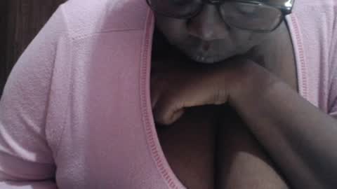Snapshot of hornybigtitts chatting on July 2026 08:22:01 PM monica zain online show from July 2026 08:22:01 PM