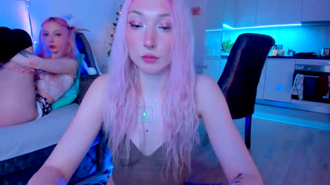 Alex and Rosie online show from December 2024 08:14:02 PM