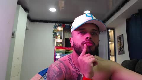 hornygirl_20000 online show from April 2026 01:25:02 AM