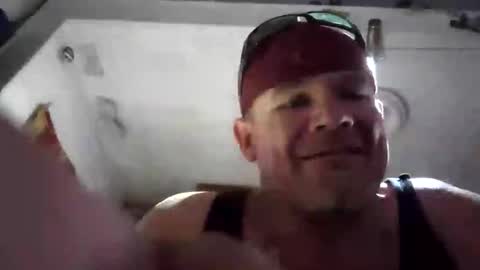 hornyhungwhiteboy4u269 online show from December 2024 03:15:01 PM