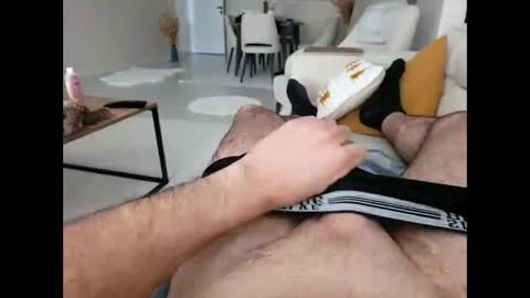 Snapshot of hornyman0605 chatting on November 2025 07:42:01 AM hornyman0605 online show from November 2025 07:42:01 AM