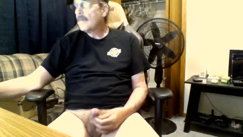 hornymanwi online show from July 2026 12:30:01 PM