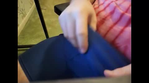 Say hi if horny online show from December 2024 03:04:01 AM