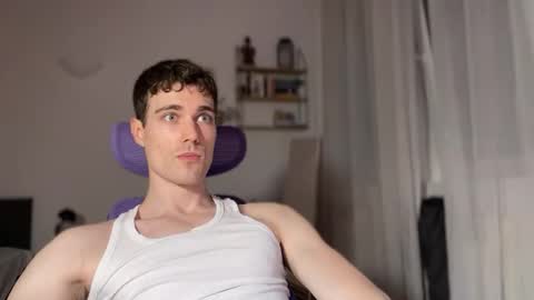 hornytwunk01 online show from December 2025 01:20:02 PM