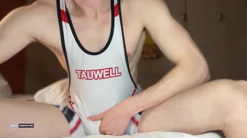 Snapshot of hornytwunk01 chatting on March 2026 07:29:01 PM hornytwunk01 online show from March 2026 07:29:01 PM