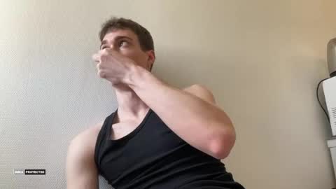 Snapshot of hornytwunk01 chatting on April 2026 11:49:01 AM hornytwunk01 online show from April 2026 11:49:01 AM