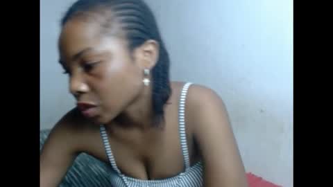 Snapshot of hornyxbum chatting on November 2025 10:53:02 PM hornyxbum online show from November 2025 10:53:02 PM