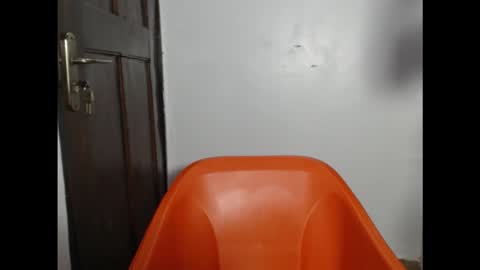 Snapshot of hornyxbum chatting on January 2026 06:55:02 PM hornyxbum online show from January 2026 06:55:02 PM