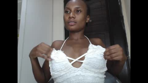 Snapshot of hornyxmamacita chatting on April 2026 11:35:01 PM hornyxmamacita online show from April 2026 11:35:01 PM