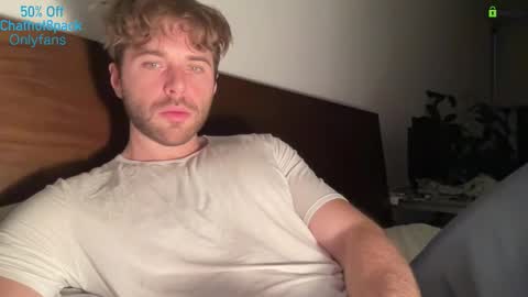 Edward aka Wolf online show from December 2025 10:05:01 PM